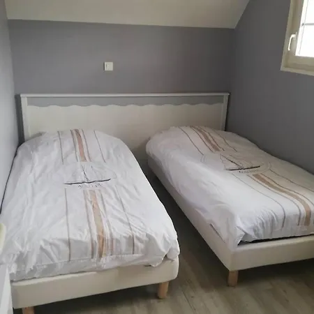 Pavillon Sur Domaine Pierre & Vacance بيت للعطل فورت ماهون بلاج