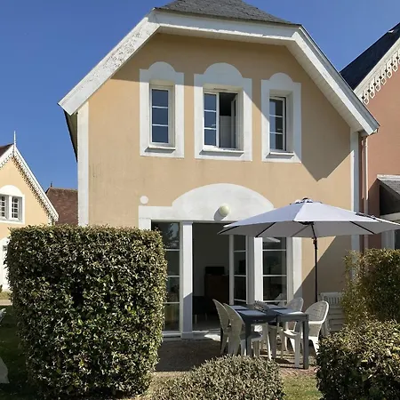 Pavillon Sur Domaine Pierre & Vacance بيت للعطل فورت ماهون بلاج